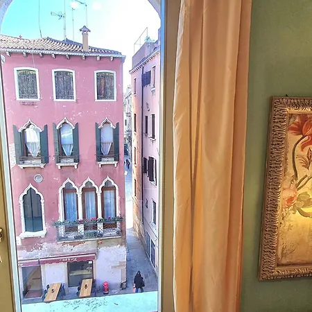 Allegretto Rialto * Venedig