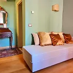 아파트 Allegretto Rialto