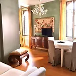 아파트 Allegretto Rialto