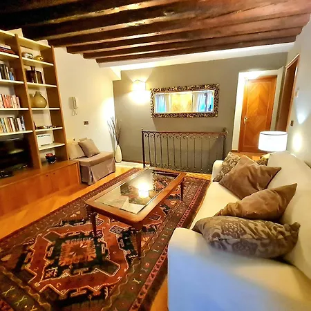 Allegretto Apartment